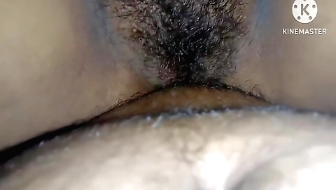 I kiss my beautiful indian hottie in pure amateur porn video