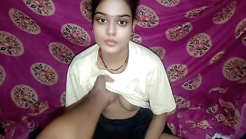 Indian solo female amateur video with shaved pussy