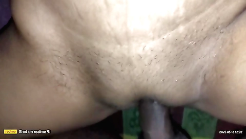 Indian girl fucks a really good hole in her hardcore pov video