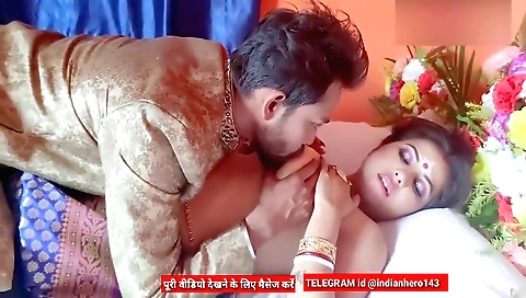 Indian babe with big boobs gets naked and shows off