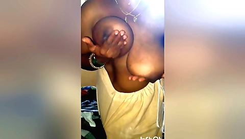 Indian teen 18+ with big ass is playing with Muslim
