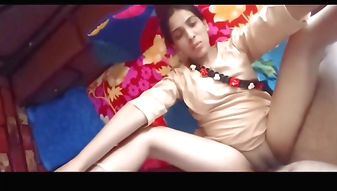 Indian girl with a nice sexy body is fucked in the schoolgirl scene