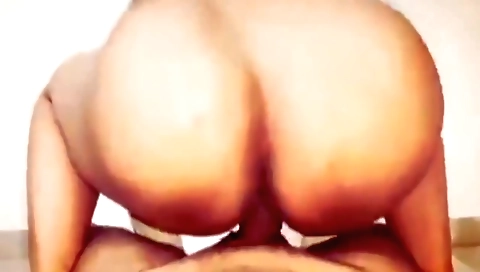 Indian girl gets her pussy caressed in the kitchen