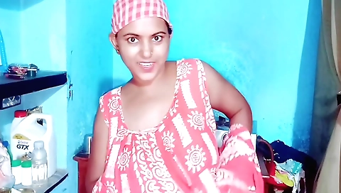 Indian amateur female masturbates with her boyfriend