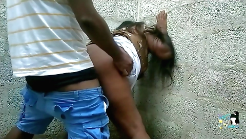Indian girlfriend enjoys wild outdoor sex with husband