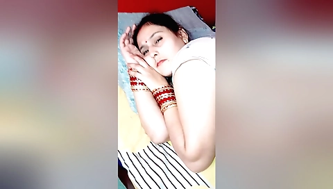 Indian brunette gets naked and shows her sexy body