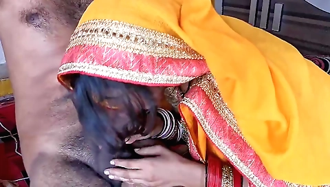 Indian hottie with a tiny ass is giving a handjob to her boyfriend