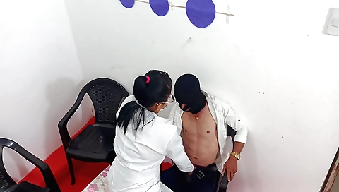 Indian slut showing her body in public health center