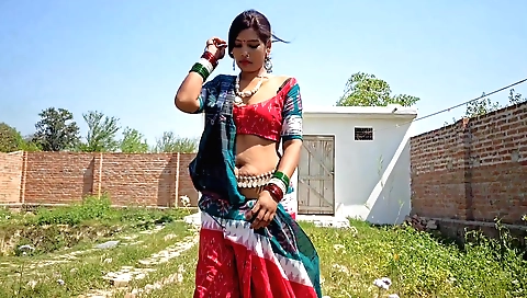 Indian brunette naked in her home with natural tits