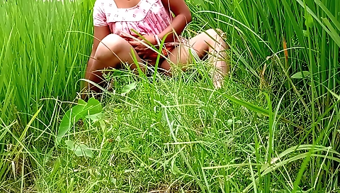 Solo female with a long and natural body enjoys her rice bhabhi