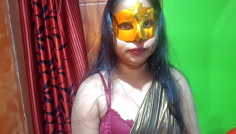 Indian brunette send husband to boss to get his sex job done