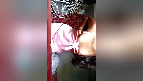 Indian brunette in hot bath shows off her beautiful body