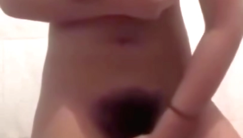 Indian solo video with a naked chick taking a selfie