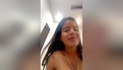 Indian amateur video showing my huge tits and pussy