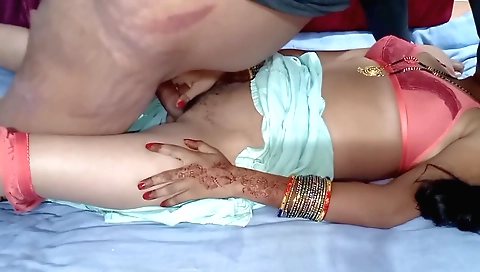 Indian babe with nice clothes fucked in her hairy pussy