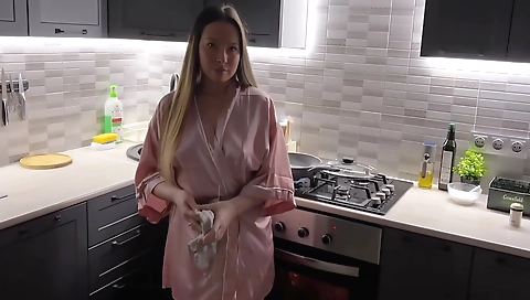 Indian girl wants to fry her balls so she fucks her