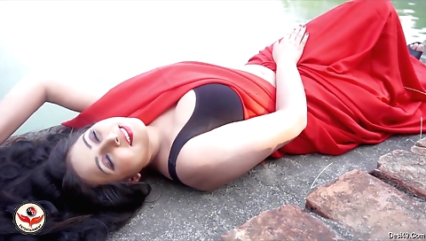 Brunette indian teen puja saree is outdoors with her boyfriend