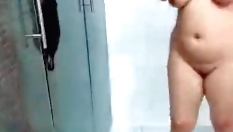 Solo video for Indian amateur video with nude body show