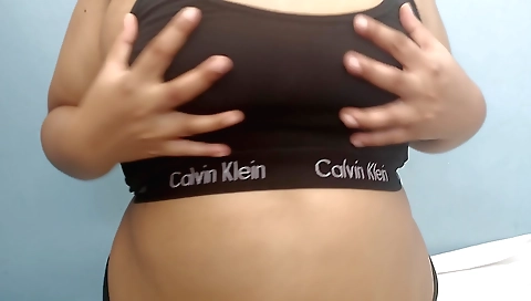Indian hottie shows off her big tits and small tits