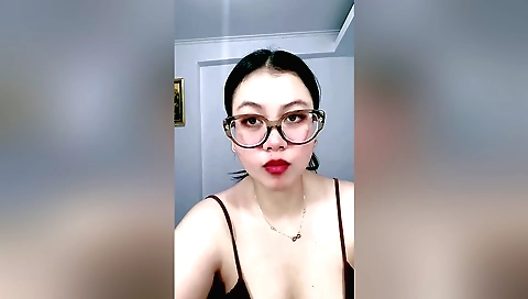 Indian beauty with a shaved pussy is fucking in bedroom