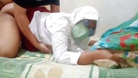 Indian amateur teen makes a call and asks to speak