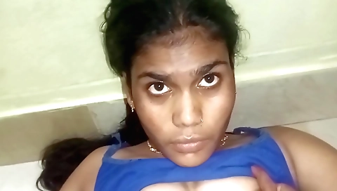 Indian teen with big tits gets a blowjob and gets her pussy filled