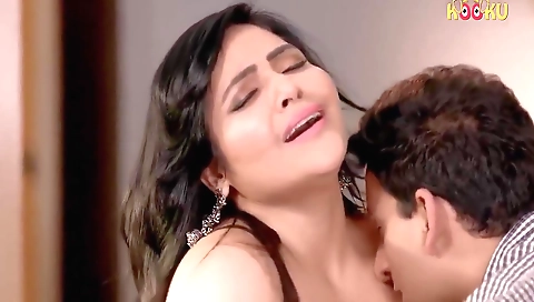 Indian teacher's big tits and blowjob on the classroom
