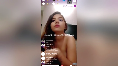 Busty Indian girl shows off her sexy body on the webcam