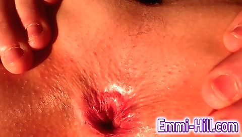 Indian brunette with large tits is giving a close-up shot