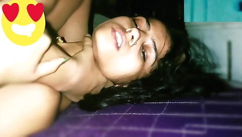 Sexy amateur brunette sex in amateur indian porn vid