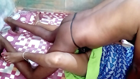 Shalini bhabhi gets a hard dick in her hairy pussy