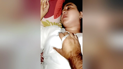 Indian wife gets her pussy rammed by her husband's dick