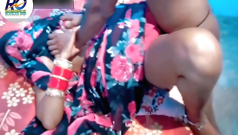 Indian teen 18+ with a red bra in the middle of sex