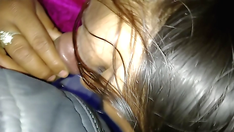 Indian teen gets fucked in her pussy in homemade vid