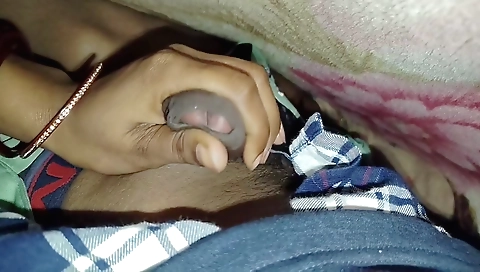 Amateur girl gets hanged in indian tongue and pussy