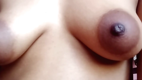 Indian housewife enjoys solo porn video in her bedroom