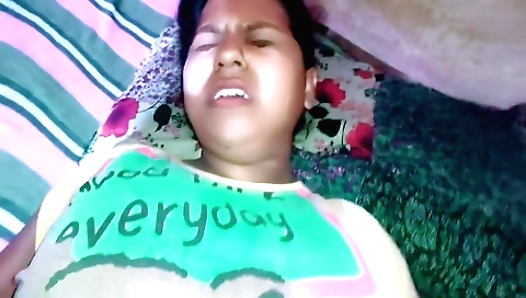Indian girl with a nice ass shows her body in POV video