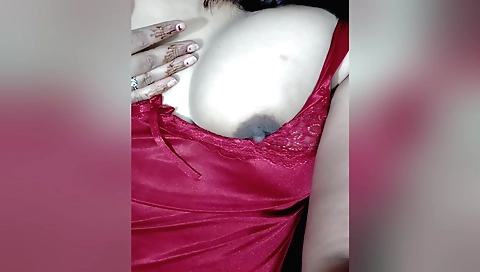 Indian brunette sex video with a hot babe in POV style