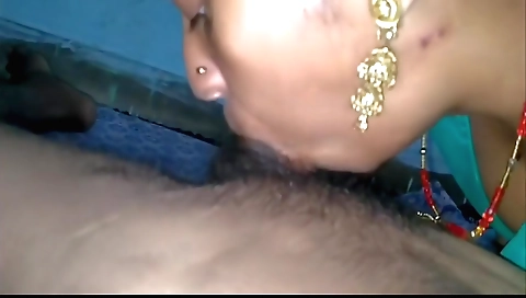 Amateur brunette teen with small tits doing a quick masturbation
