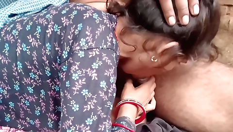 Amateur brunette indian stepmother fucks her stepson