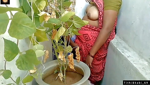 Hot indian porn video with a hot indian bhabi and her lover