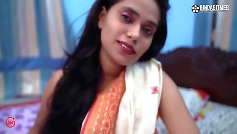 Bhabhi shilpa is a hot indian girl with a hairy pussy